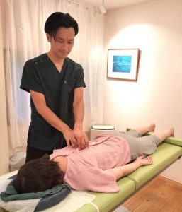 Providing gentle chiropractic care while observing the body's response